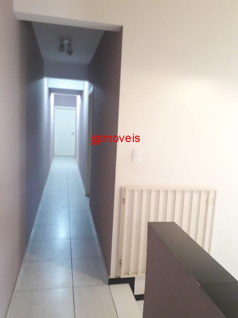 Casa à venda com 3 quartos, 200m² - Foto 38