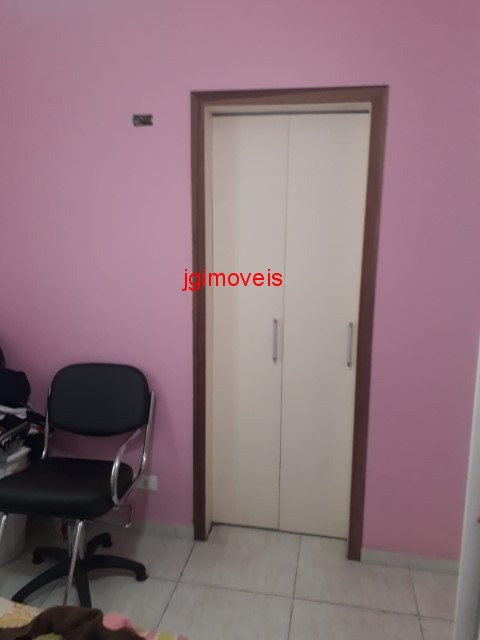 Casa à venda com 3 quartos, 200m² - Foto 43