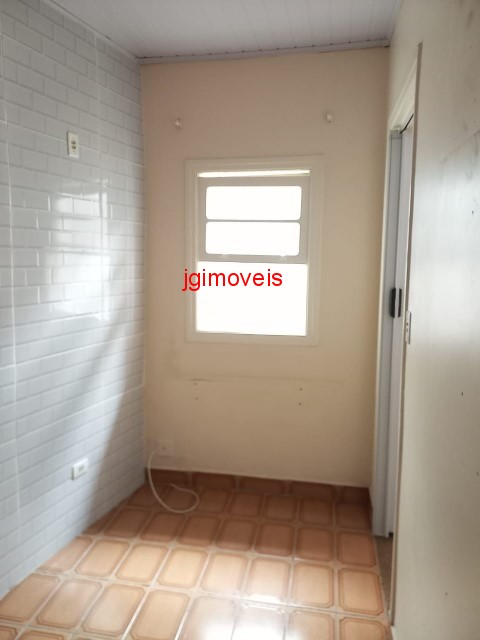 Casa à venda com 2 quartos, 70m² - Foto 20