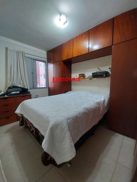 Apartamento à venda com 2 quartos, 56m² - Foto 17