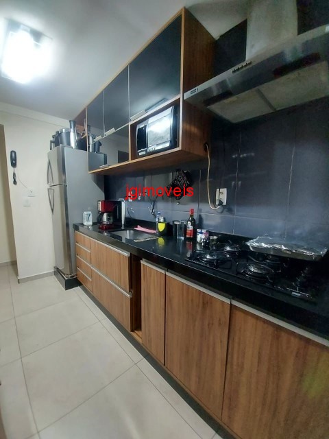 Apartamento à venda com 2 quartos, 56m² - Foto 11