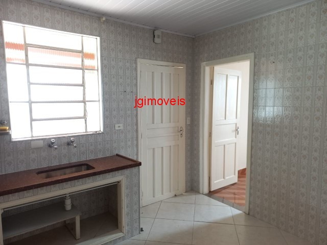 Casa à venda com 2 quartos, 70m² - Foto 7