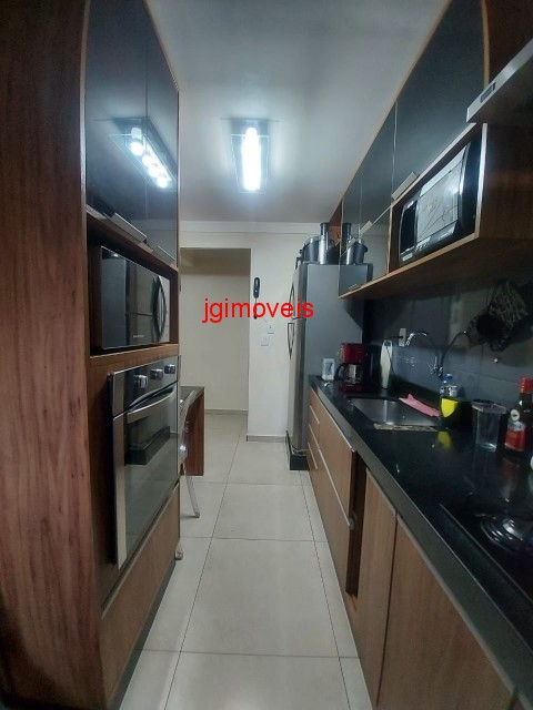 Apartamento à venda com 2 quartos, 56m² - Foto 9