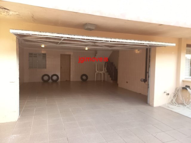 Casa à venda com 4 quartos, 363m² - Foto 27