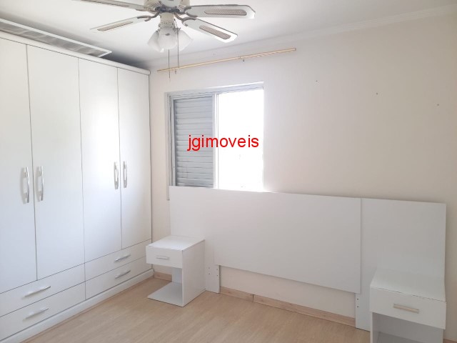 Apartamento à venda com 2 quartos, 64m² - Foto 15