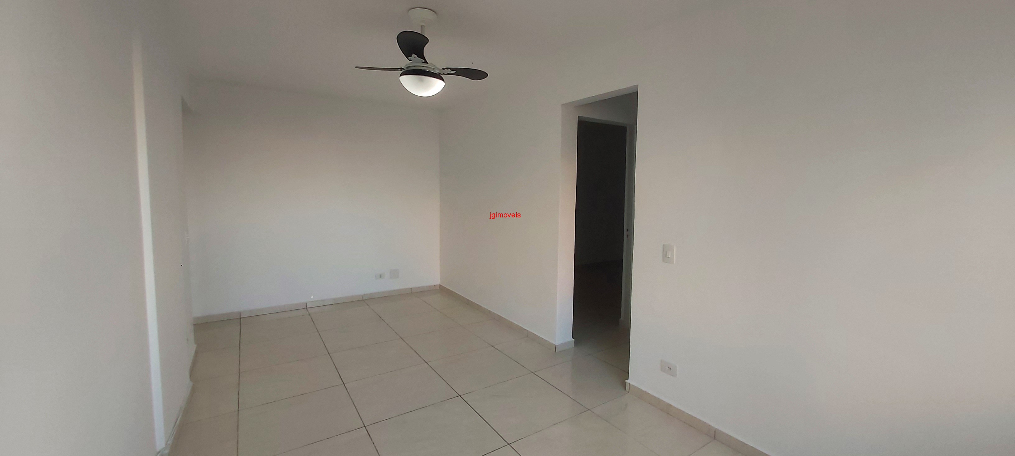 Apartamento à venda com 2 quartos, 55m² - Foto 2