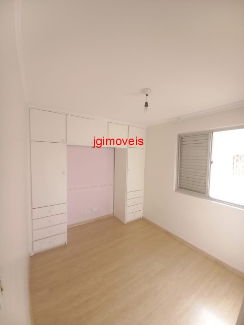 Apartamento à venda com 2 quartos, 64m² - Foto 21