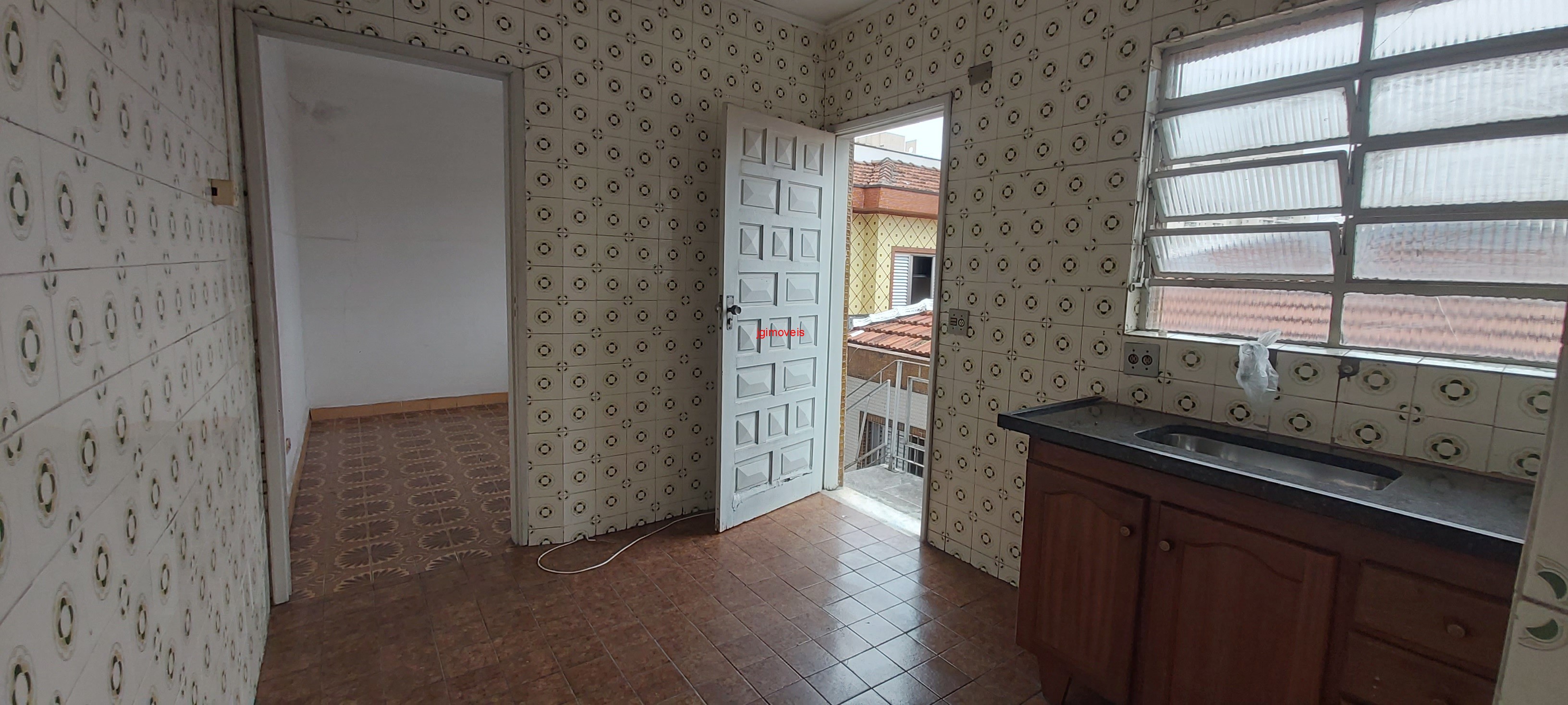 Casa para alugar com 3 quartos, 350m² - Foto 11