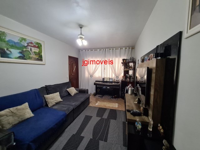 Apartamento à venda com 3 quartos, 150m² - Foto 3