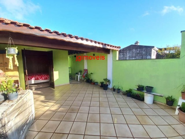 Casa à venda com 3 quartos, 200m² - Foto 17