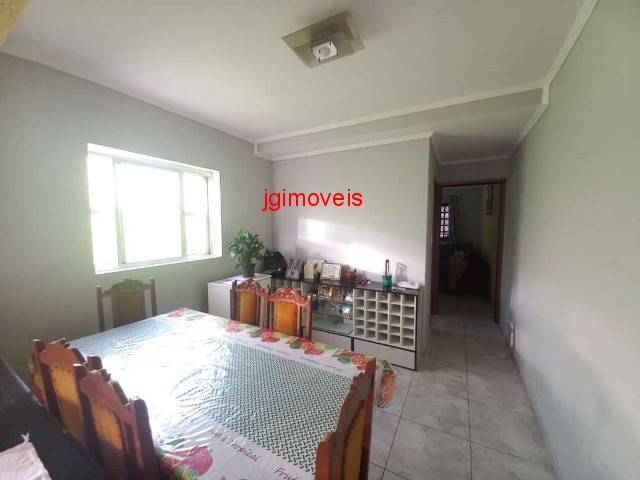 Casa à venda com 3 quartos, 200m² - Foto 9