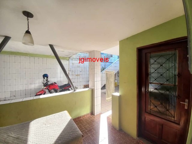 Casa à venda com 2 quartos, 150m² - Foto 18