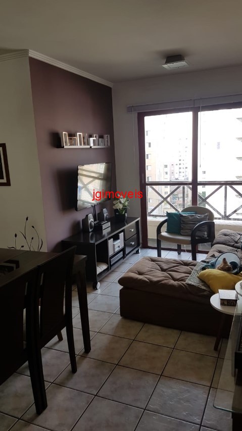 Apartamento à venda com 2 quartos, 45m² - Foto 2