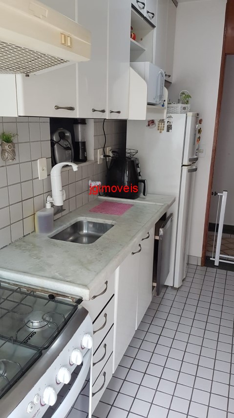 Apartamento à venda com 2 quartos, 45m² - Foto 9