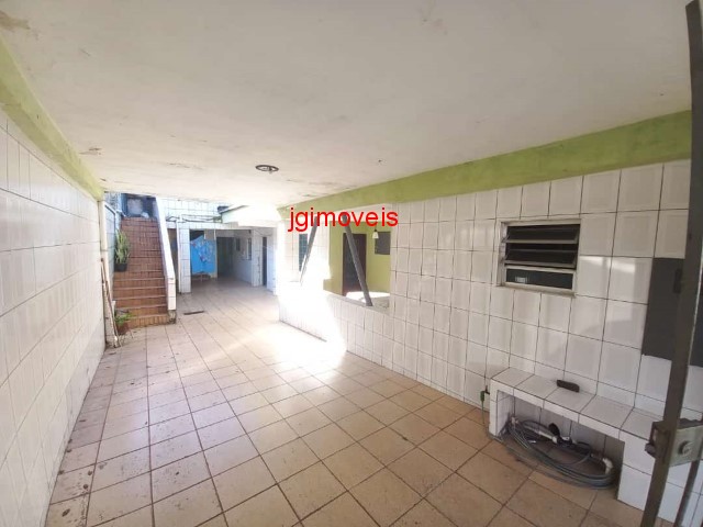 Casa à venda com 2 quartos, 150m² - Foto 19