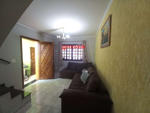 Casa à venda com 3 quartos, 200m² - Foto 4