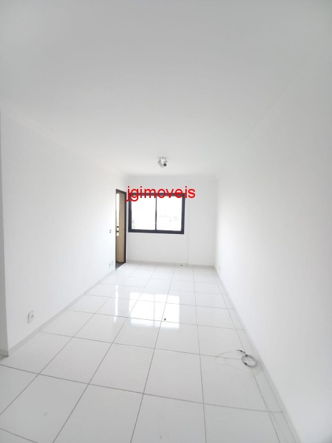 Apartamento à venda com 3 quartos, 73m² - Foto 15