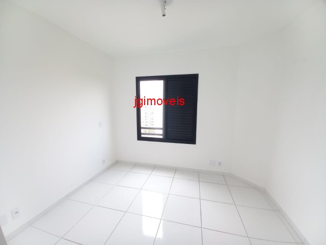 Apartamento à venda com 3 quartos, 73m² - Foto 27