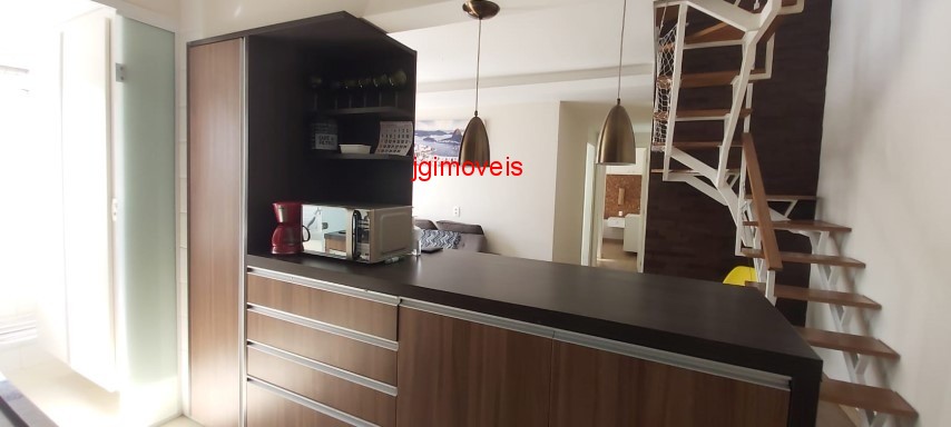 Apartamento à venda com 2 quartos, 104m² - Foto 4