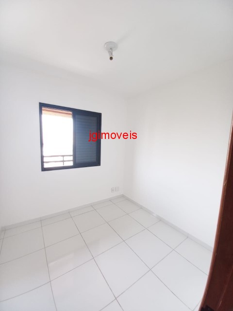 Apartamento à venda com 3 quartos, 73m² - Foto 19