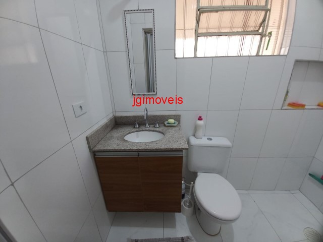 Casa à venda com 2 quartos, 120m² - Foto 10