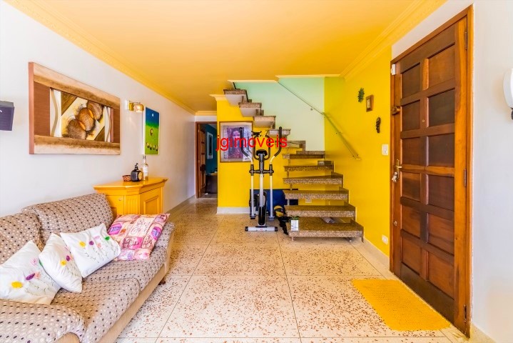 Casa à venda com 3 quartos, 175m² - Foto 8