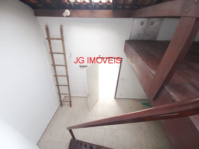 Casa à venda com 3 quartos, 178m² - Foto 34