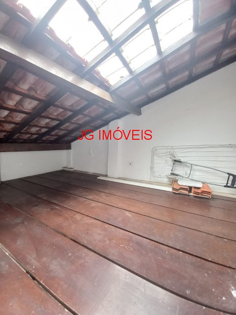 Casa à venda com 3 quartos, 178m² - Foto 35