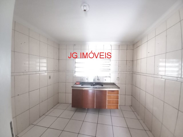 Casa à venda com 2 quartos, 80m² - Foto 23