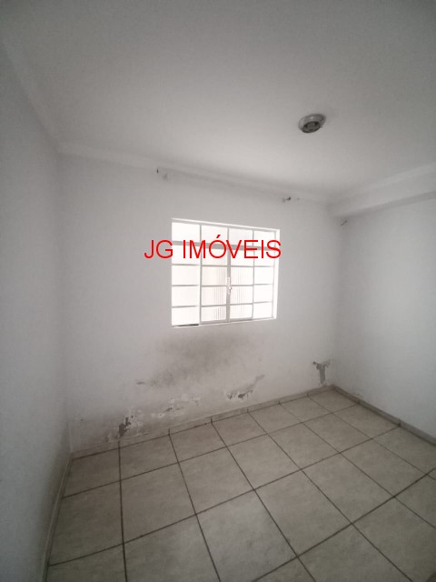 Casa à venda com 2 quartos, 80m² - Foto 34