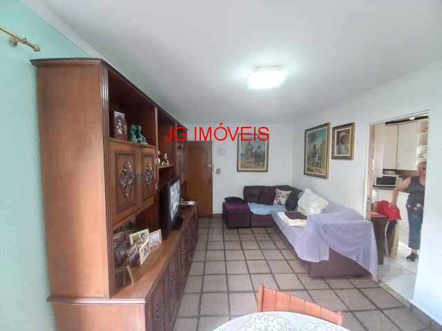 Apartamento à venda com 3 quartos, 63m² - Foto 2