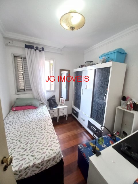 Apartamento à venda com 3 quartos, 74m² - Foto 14