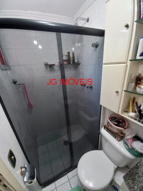 Apartamento à venda com 3 quartos, 74m² - Foto 20