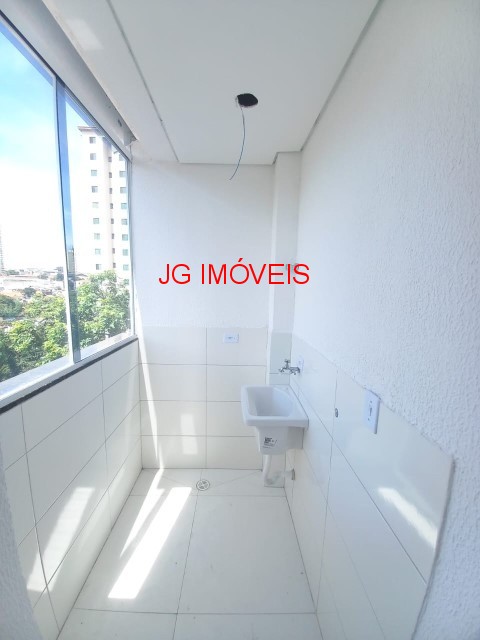 Apartamento à venda com 2 quartos, 40m² - Foto 5