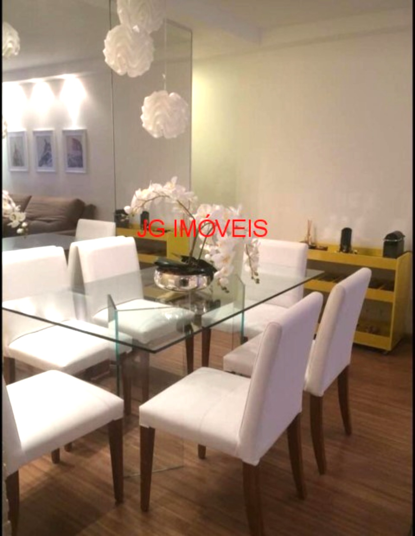 Apartamento à venda com 2 quartos, 65m² - Foto 2