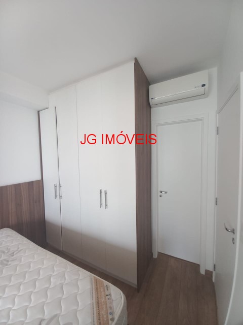 Apartamento para alugar com 1 quarto, 49m² - Foto 15