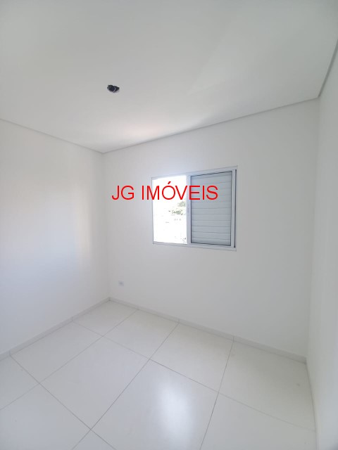 Apartamento à venda com 2 quartos, 40m² - Foto 2