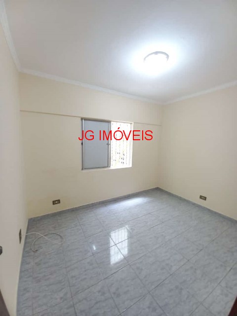 Apartamento à venda com 2 quartos, 62m² - Foto 13