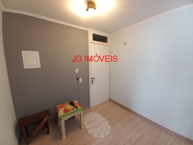 Apartamento à venda com 2 quartos, 62m² - Foto 5