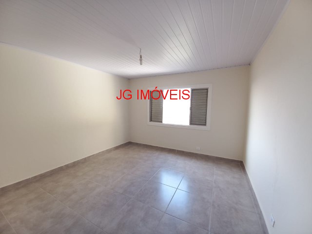 Casa à venda com 2 quartos, 81m² - Foto 18