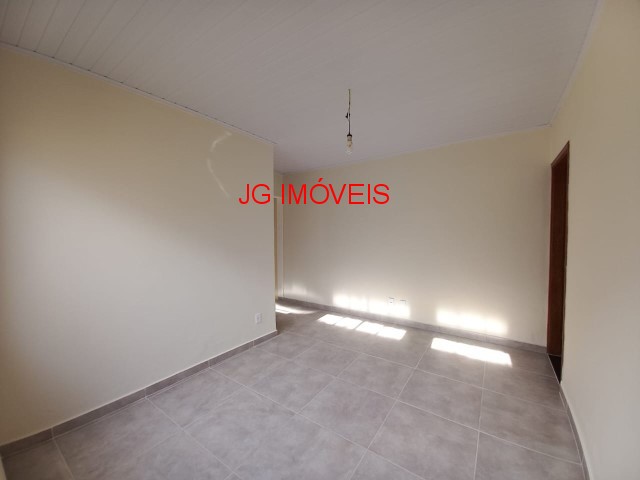 Casa à venda com 2 quartos, 81m² - Foto 13