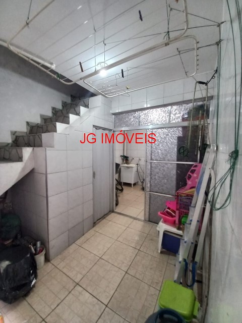 Casa à venda com 3 quartos, 92m² - Foto 16