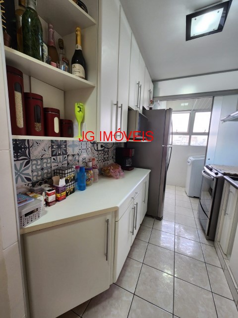 Apartamento à venda com 2 quartos, 50m² - Foto 9