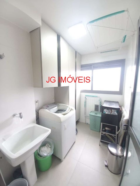 Apartamento à venda com 2 quartos, 90m² - Foto 16