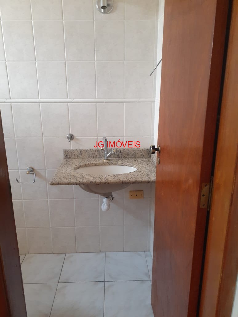 Casa à venda com 3 quartos, 127m² - Foto 14