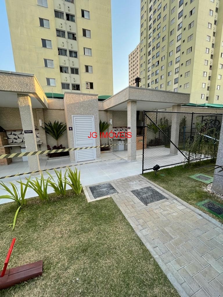 Apartamento à venda com 2 quartos, 49m² - Foto 18