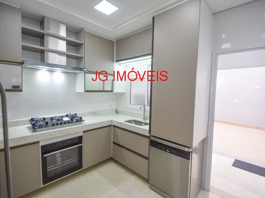 Casa à venda com 4 quartos, 175m² - Foto 5