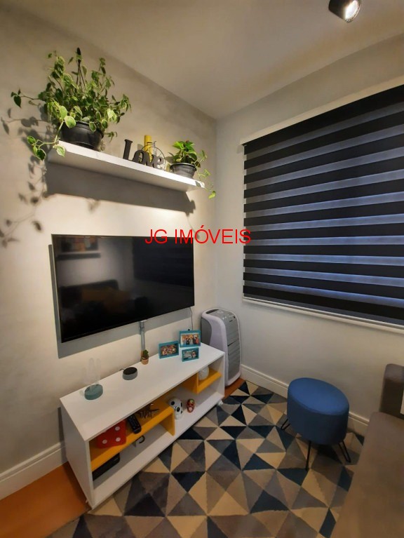 Apartamento à venda com 1 quarto, 36m² - Foto 17