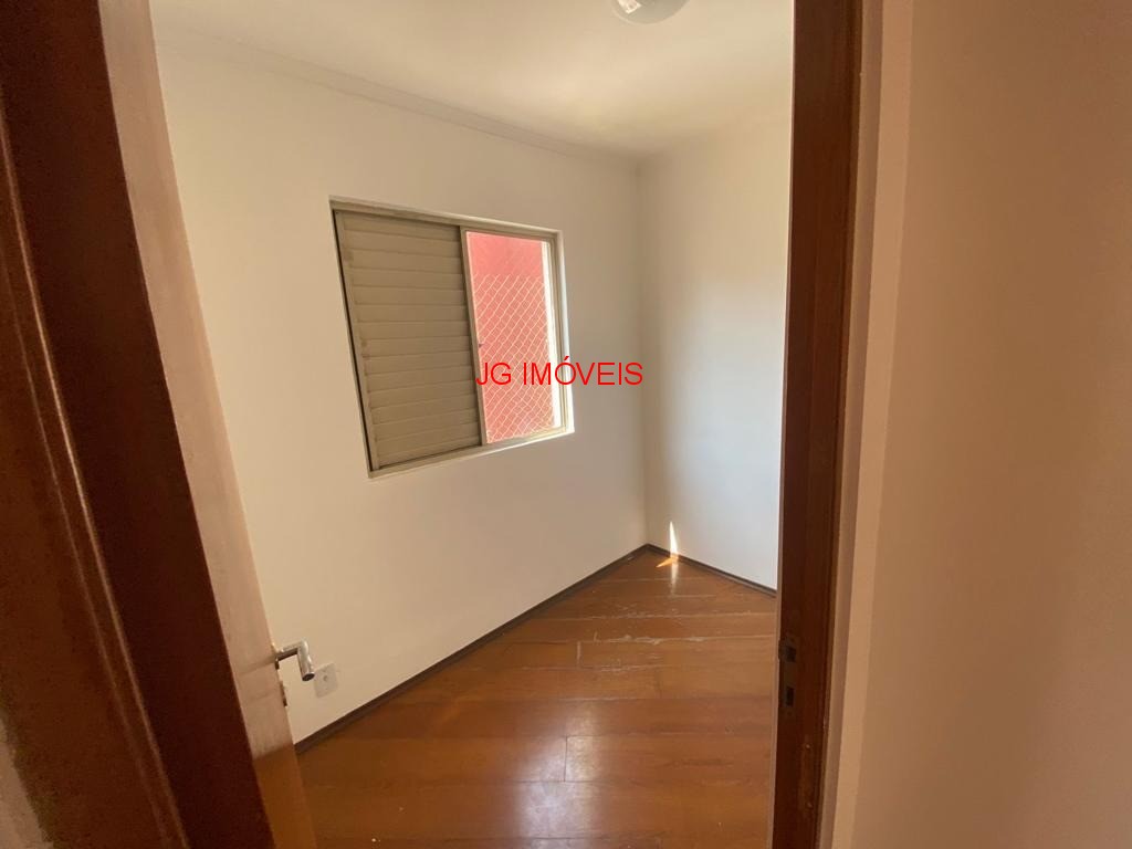 Apartamento à venda com 3 quartos, 62m² - Foto 12