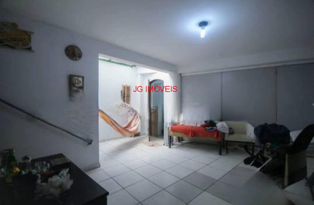 Casa à venda com 2 quartos, 190m² - Foto 8